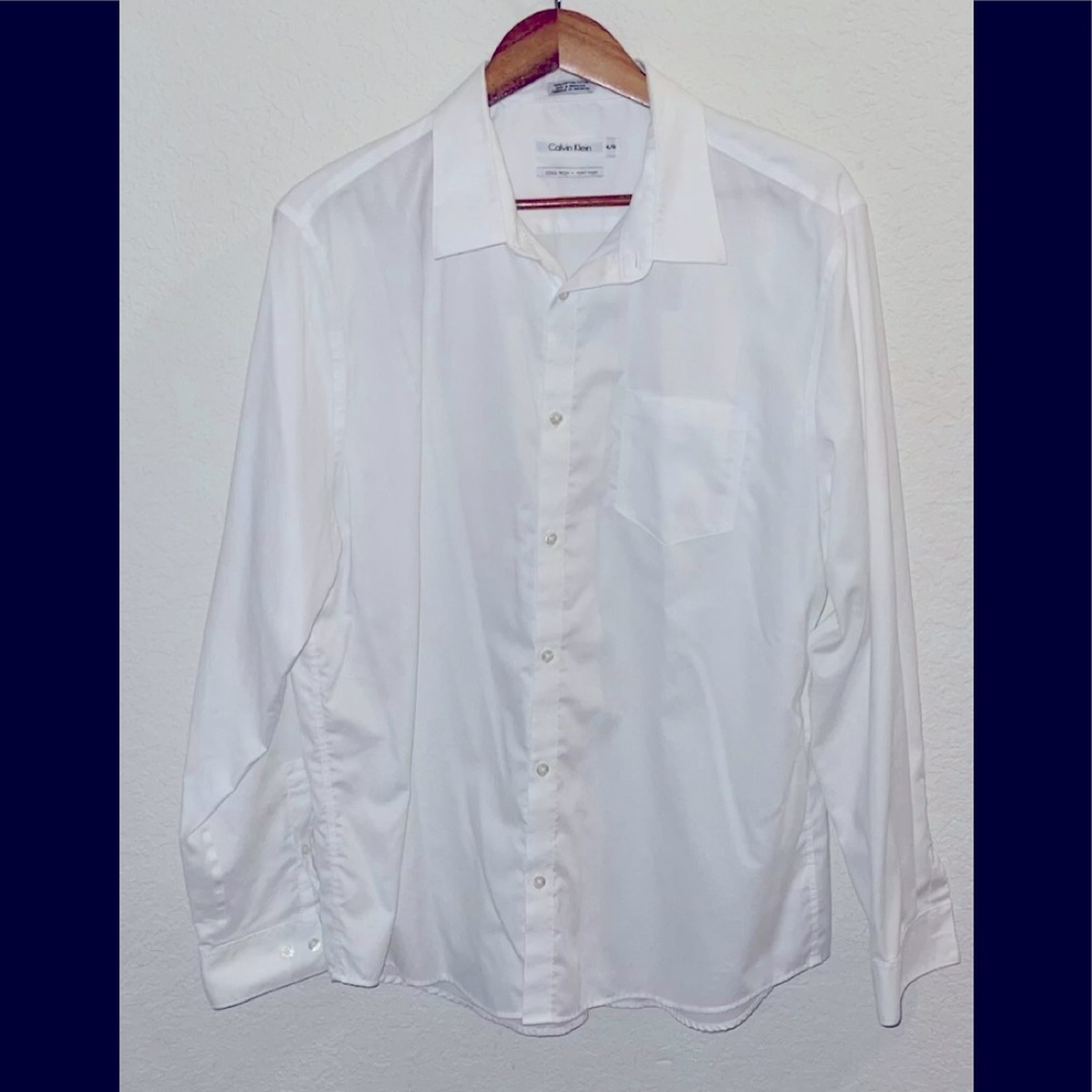Calvin Klein Long Sleeve Cool Tech Non-Iron Shirt